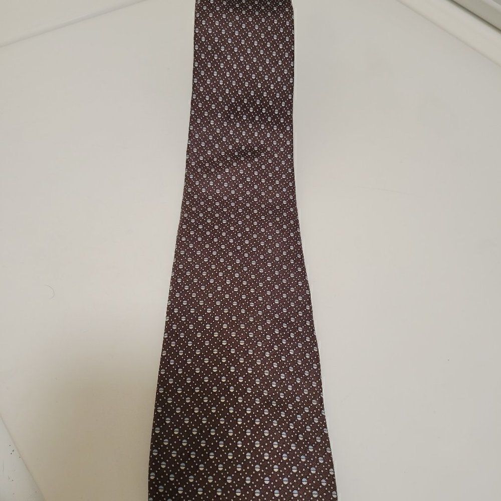 Christian Dior 100% Silk Tie Brown Diamond Minimalist Print Men Unisex. 28 inc
